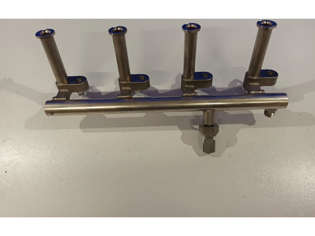 Топливная рампа 31410835, 31336652   Volvo XC90   для двигателя B 4204 T27