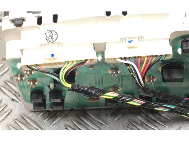 Панель приборов MR590140, 2573305871 Mitsubishi Pajero Sport I