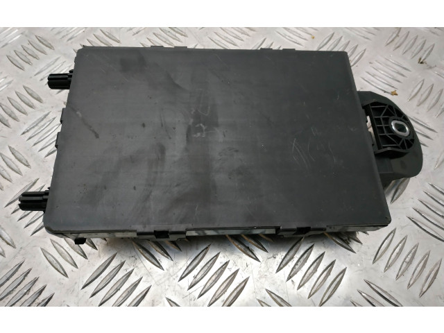 Блок монтирования реле 31346672 Volvo XC90