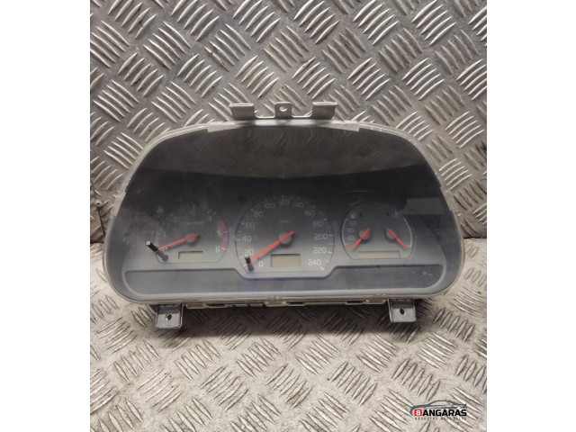 Панель приборов 0p0200021 Volvo S40, V40