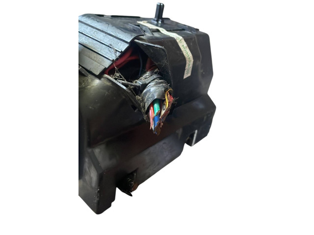 Блок предохранителей 080922 KIA Ceed