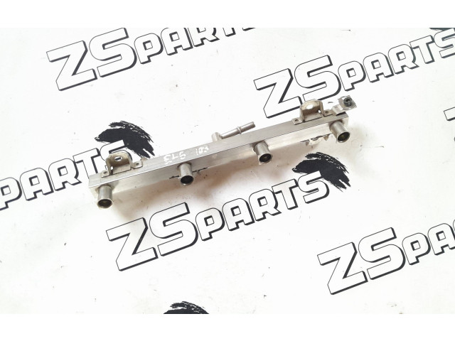 Топливная рампа    BMW 3 E46 2.0 