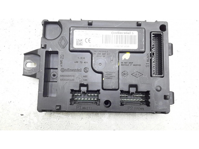 Řídící jednotka a2c86181501 Renault Sandero II 2015