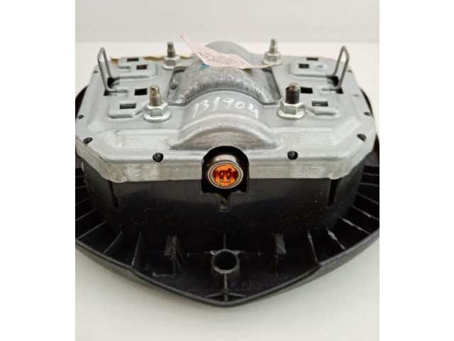 Подушка безопасности водителя 8200236060   Renault Clio II