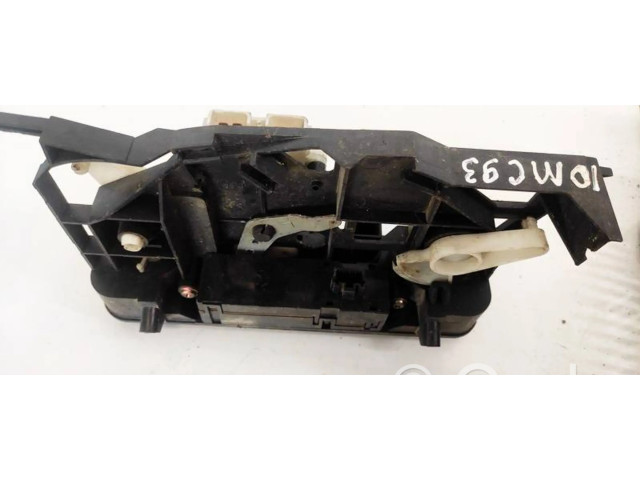 Блок управления климат-контролем Mitsubishi Colt