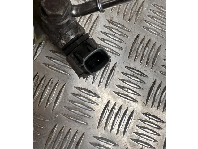 Топливная рампа 31303612   Volvo XC90  