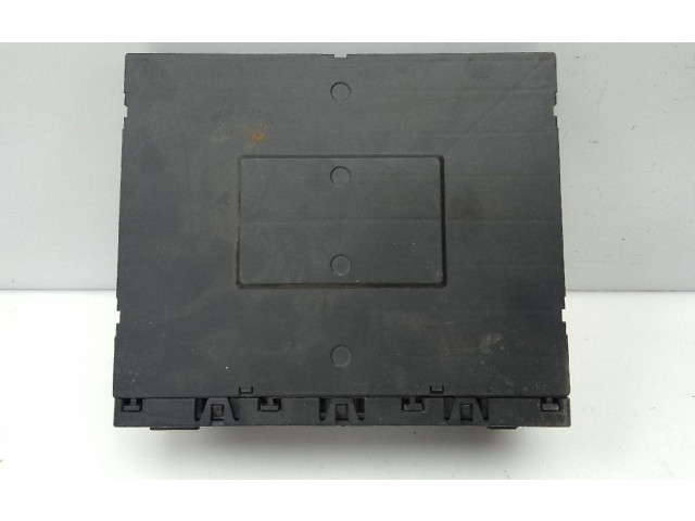   Pojistková skříňka 1K0937049N   Volkswagen Tiguan 2008