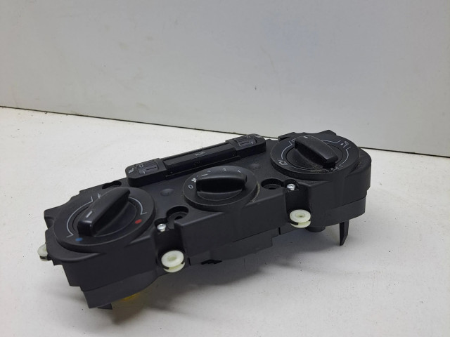 Блок управления климат-контролем 1K0819047CC, 5HB01041901   Volkswagen Caddy