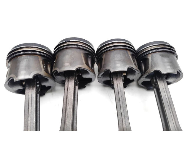 Píst K9K400 Nissan Note (E11) K9K400