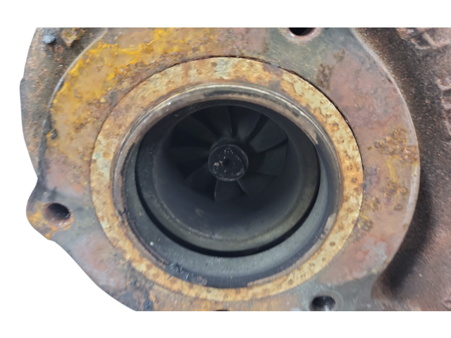  Турбина Volvo V70  30757080, 75777910S   для двигателя D5244T      