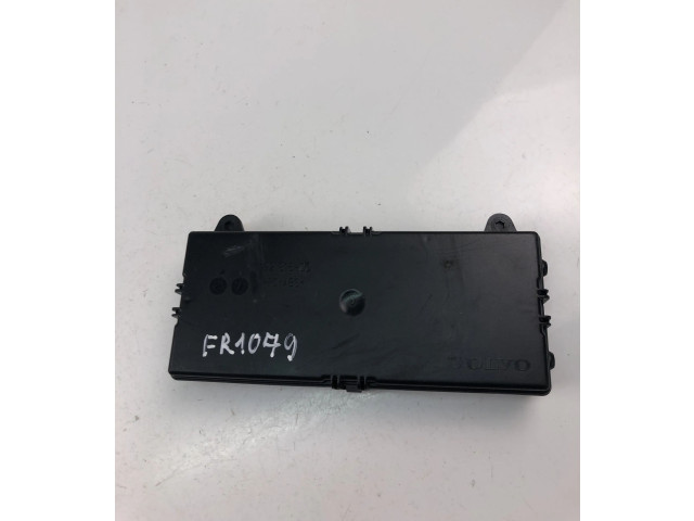 Блок управления 31472269AB   Volvo XC90