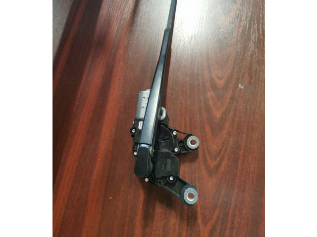 Двигатель стеклоочистителя заднего стекла 95B955711, 95B955711   Porsche Macan (95B)