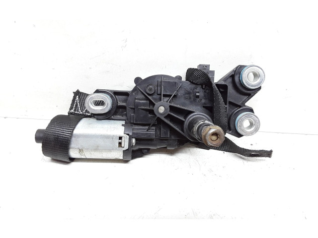 Моторчик заднего дворника     Volvo V70