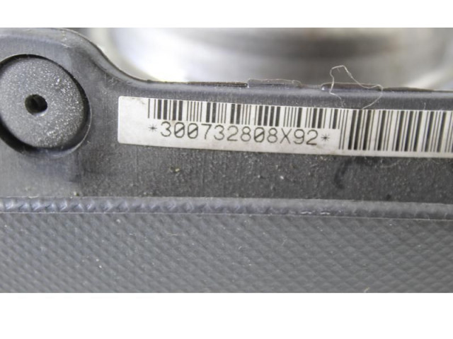 Подушка безопасности водителя 300732808X92 Daihatsu Sirion