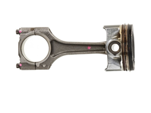 Шатун  06H198401D    Volkswagen Golf VII  