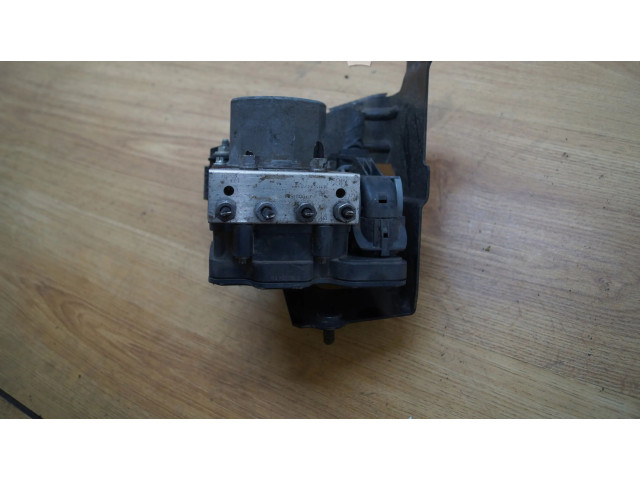 Блок АБС 670031589 Maserati Quattroporte - года