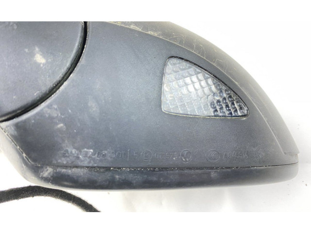 Зеркало электрическое Volkswagen Touran II 2010 - 2016 года