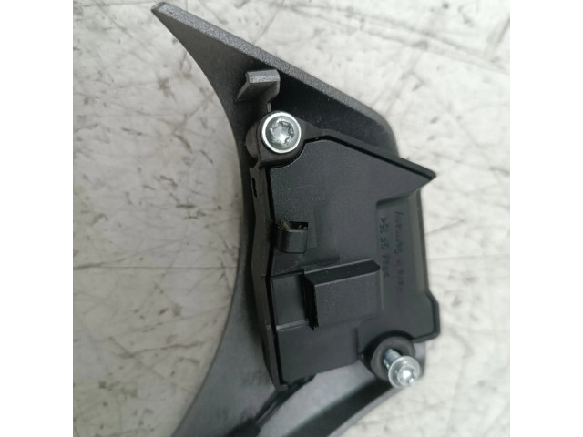 Volant BMW 1 E81 E87 2007 3051645