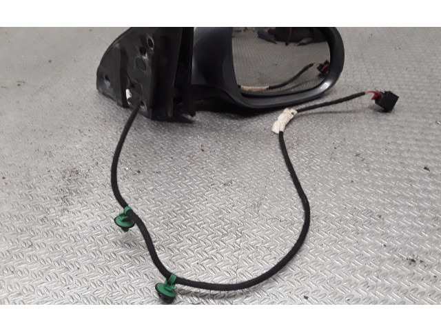 Зеркало электрическое Volkswagen Jetta V 2005 - 2010 года