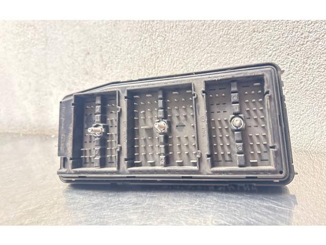 Pojistková skříňka 96821099 Opel Antara 2012