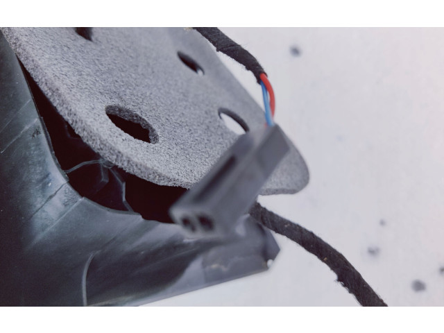 Зеркало электрическое Skoda Citigo 2011 - 2020 года