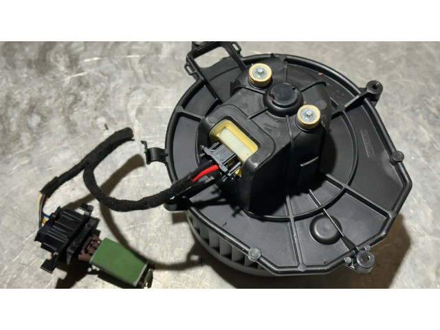 Вентилятор печки Citroen Berlingo