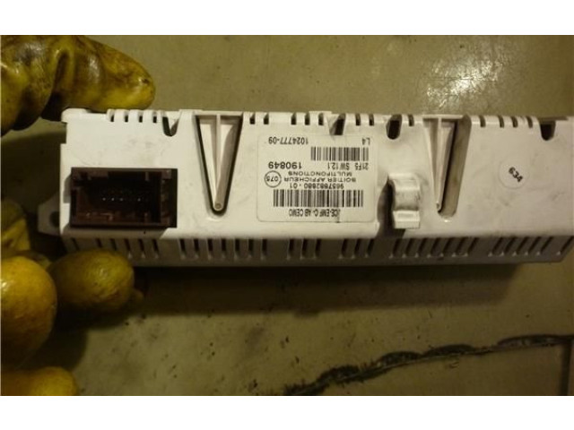 Поршень Блок управления навигации (GPS) 9657882880 Citroen C4 I