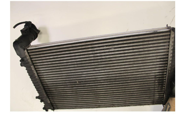 Интеркулер  1K0145803F, 1K0145803G   Skoda Octavia Mk2 (1Z) 