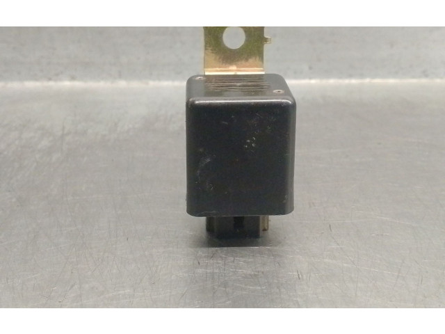 Блок предохранителей 6662005000 SsangYong Korando