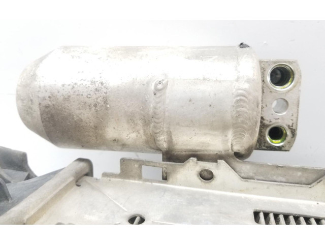 Интеркулер 52475657 Opel Vectra B