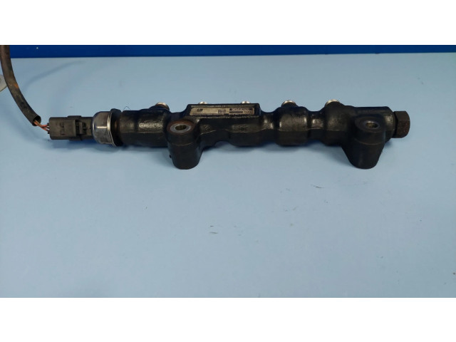 Топливная рампа 9654592680   Citroen C4 I 0.0 