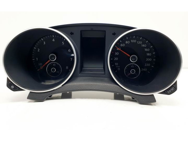 Панель приборов 5K0920871 Volkswagen Golf VI