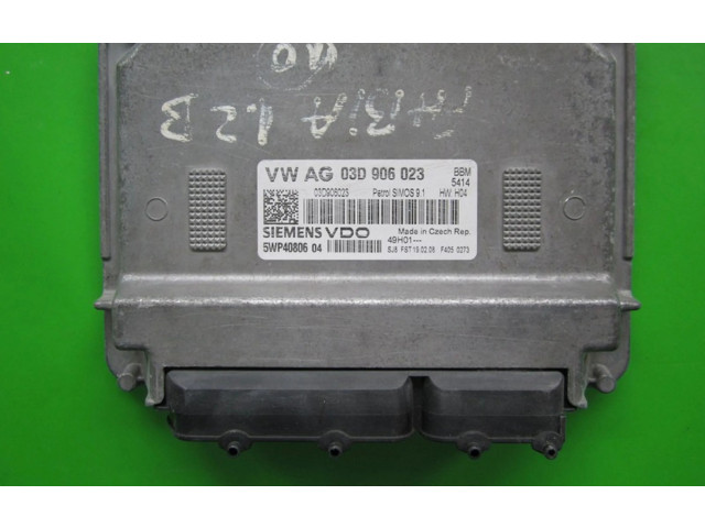 Блок управления двигателем Блок управления 03D906023, 5WP40806 Skoda Fabia Mk2 (5J)