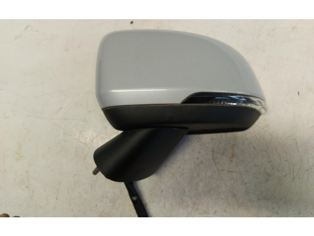 Зеркало электрическое        Volvo XC40   -  года   