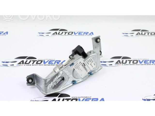 Моторчик заднего дворника 7258532 BMW 1 F20 F21