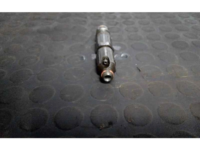 Vstřikovač Peugeot 106