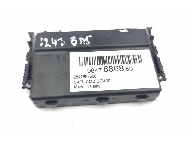 Sonstige Steuergeräte / Module 9847886880, 9847887380   Jeep Avenger