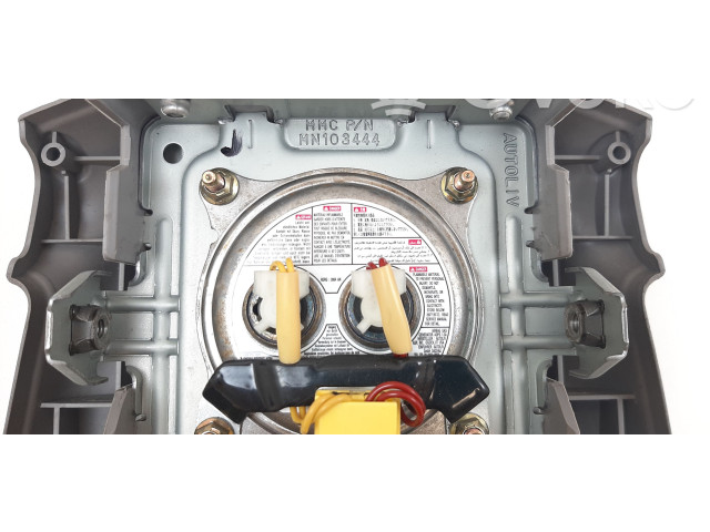 Подушка безопасности водителя MN103444 Mitsubishi Grandis