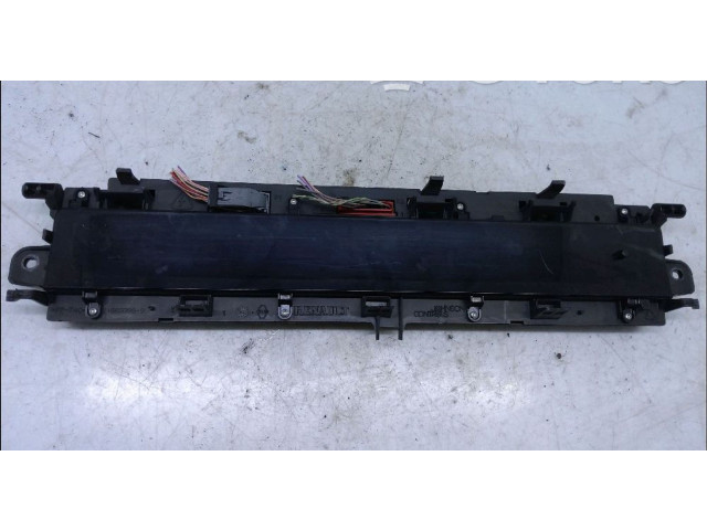 Панель приборов 8200704463 Renault Scenic II - Grand scenic II