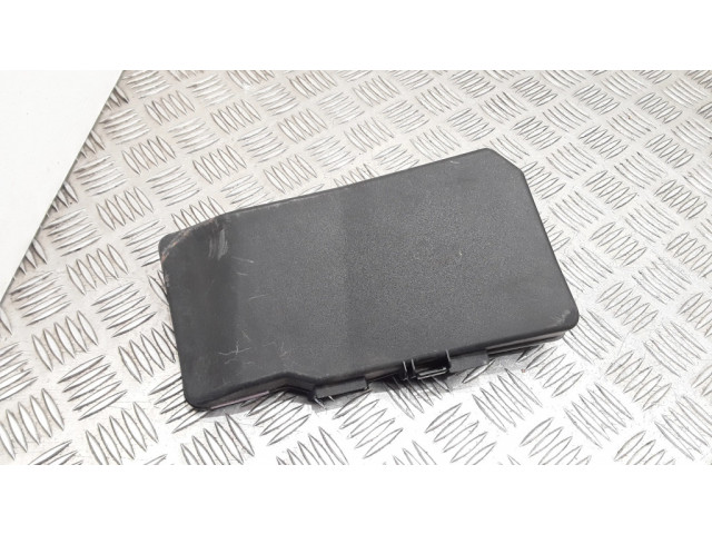 Pojistková skříňka Крышка ящика предохранителей GDL166760, K7005 Mazda 6 2012