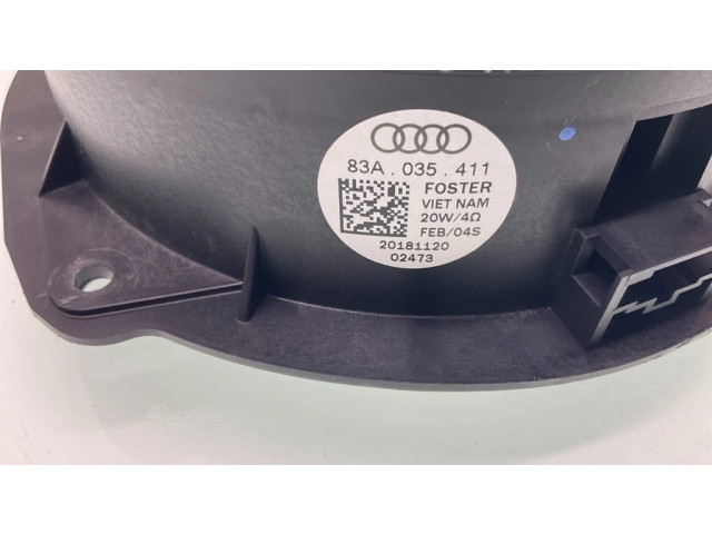 Громкоговоритель (громкоговорители) в задних дверях