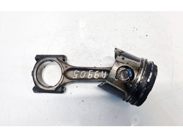  Поршень с шатуном    Peugeot 406  