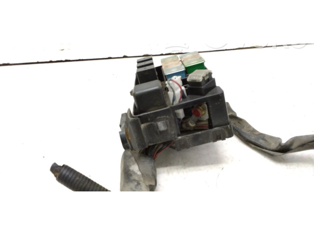 Блок предохранителей PR02000000, MB629083 Mitsubishi Colt