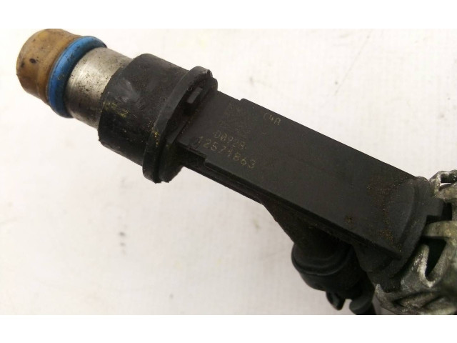 Топливная рампа 12577265 Chevrolet Cavalier