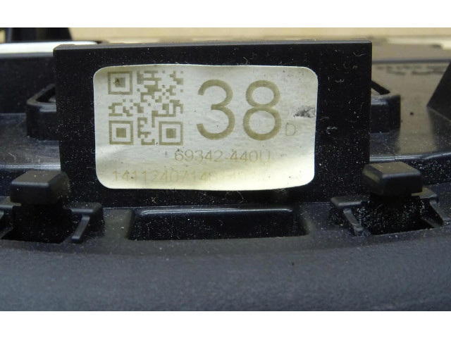 Přístrojová deska Peugeot 108 2019