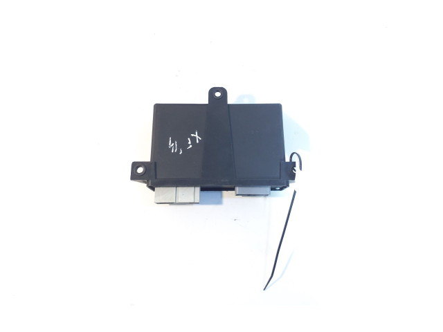 Модуль управления ручным тормозом