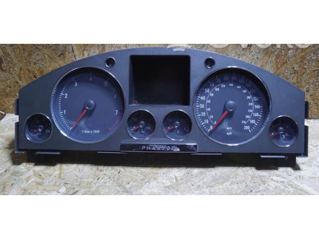 Панель приборов 3D0920981B Volkswagen Phaeton