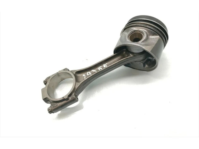  Поршень с шатуном    Volkswagen Golf Cross  