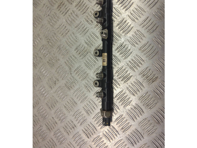 Vstřikovací lišta H8201257368 Nissan Navara D23