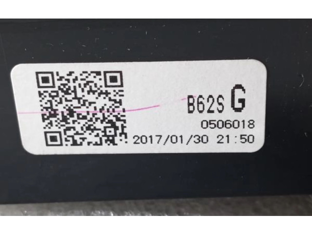 Дисплей B62SG0506018 Mazda 3 III